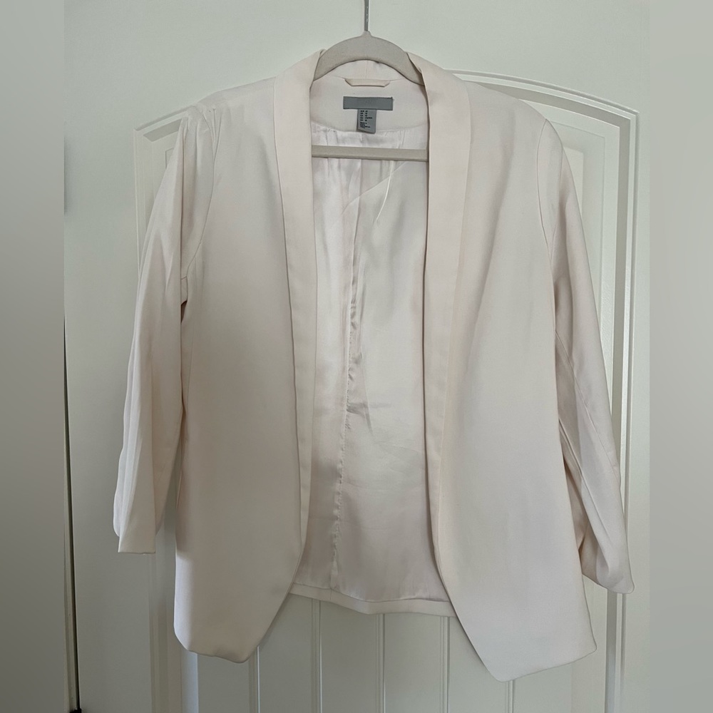 H&M Women’s Cream Blazer
